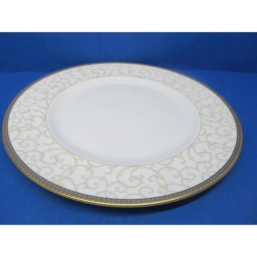 Wedgwood Celestial Gold Bone China 10 3/4